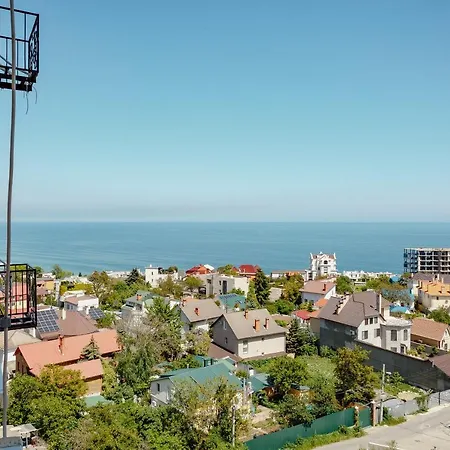 Black Sea Horizon